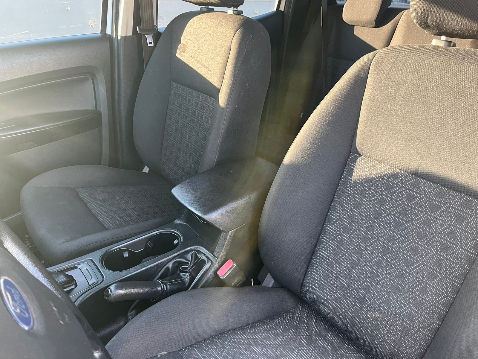 Ford Ranger 3.2 XL 2023 Automática - Imagem 11