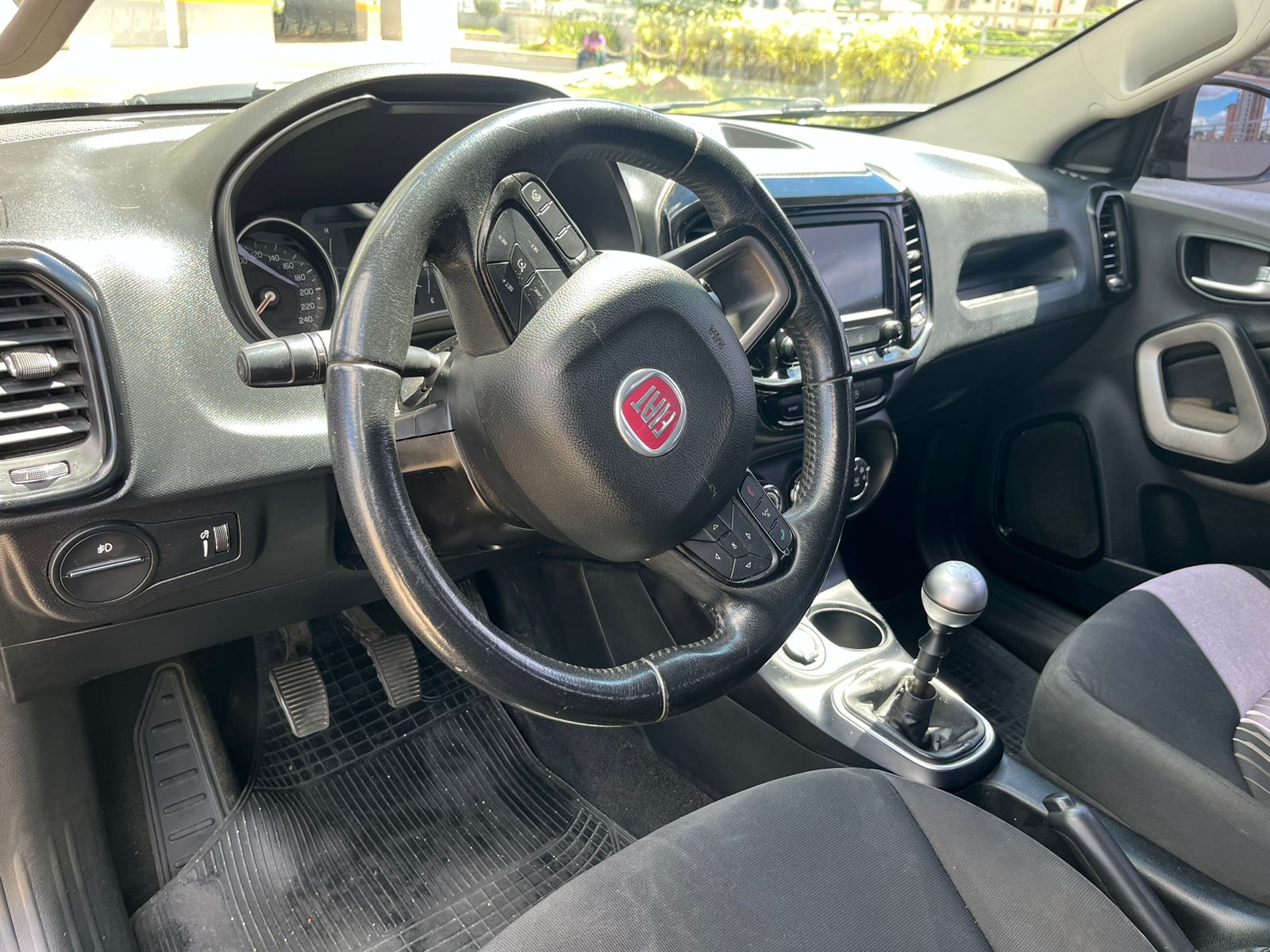 Fiat Toro Endurance 1.8 16V Flex Mec. 2020 - Imagem 6