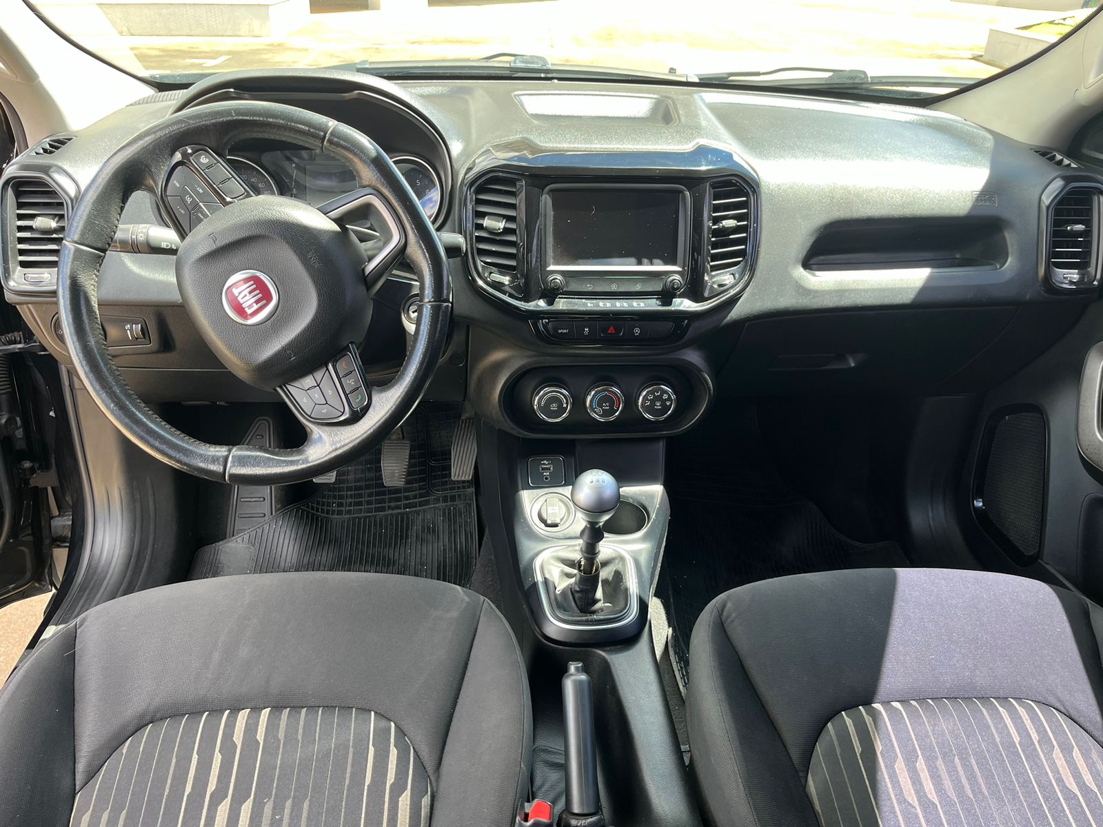 Fiat Toro Endurance 1.8 16V Flex Mec. 2020 - Imagem 7